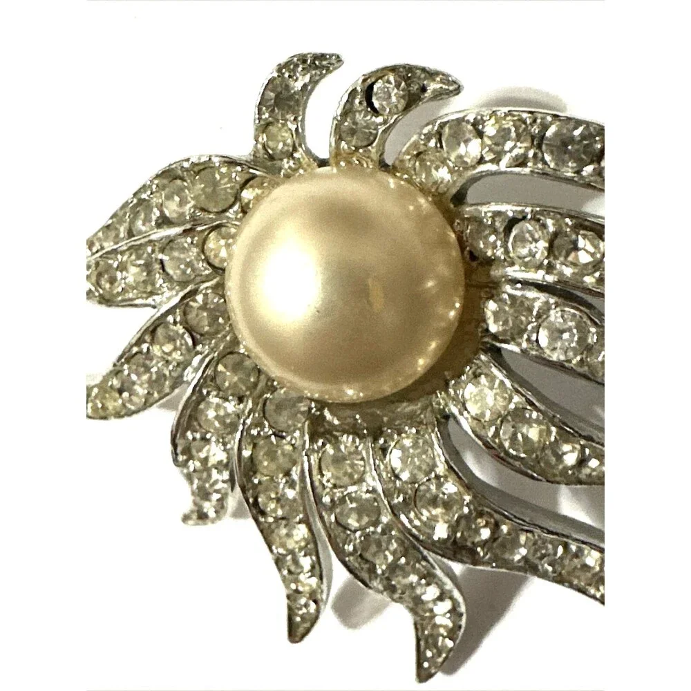 Vintage Celebrity NY Silver Tone Rhinestone Faux Pearl Sunburst Brooch Pin 2